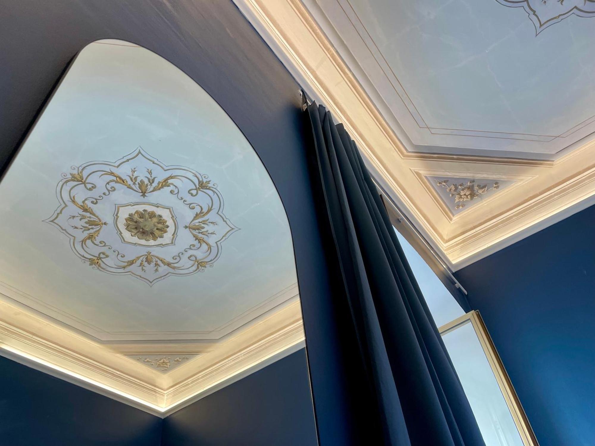 Relstay - Assarotti Suites Janov Exteriér fotografie