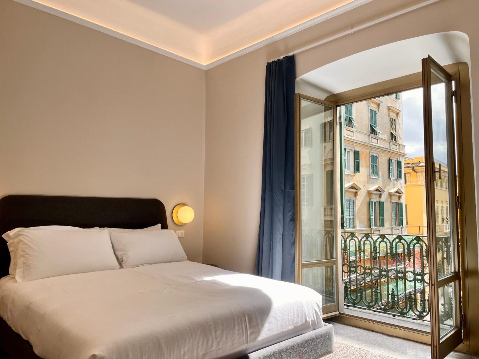 Relstay - Assarotti Suites Janov Exteriér fotografie