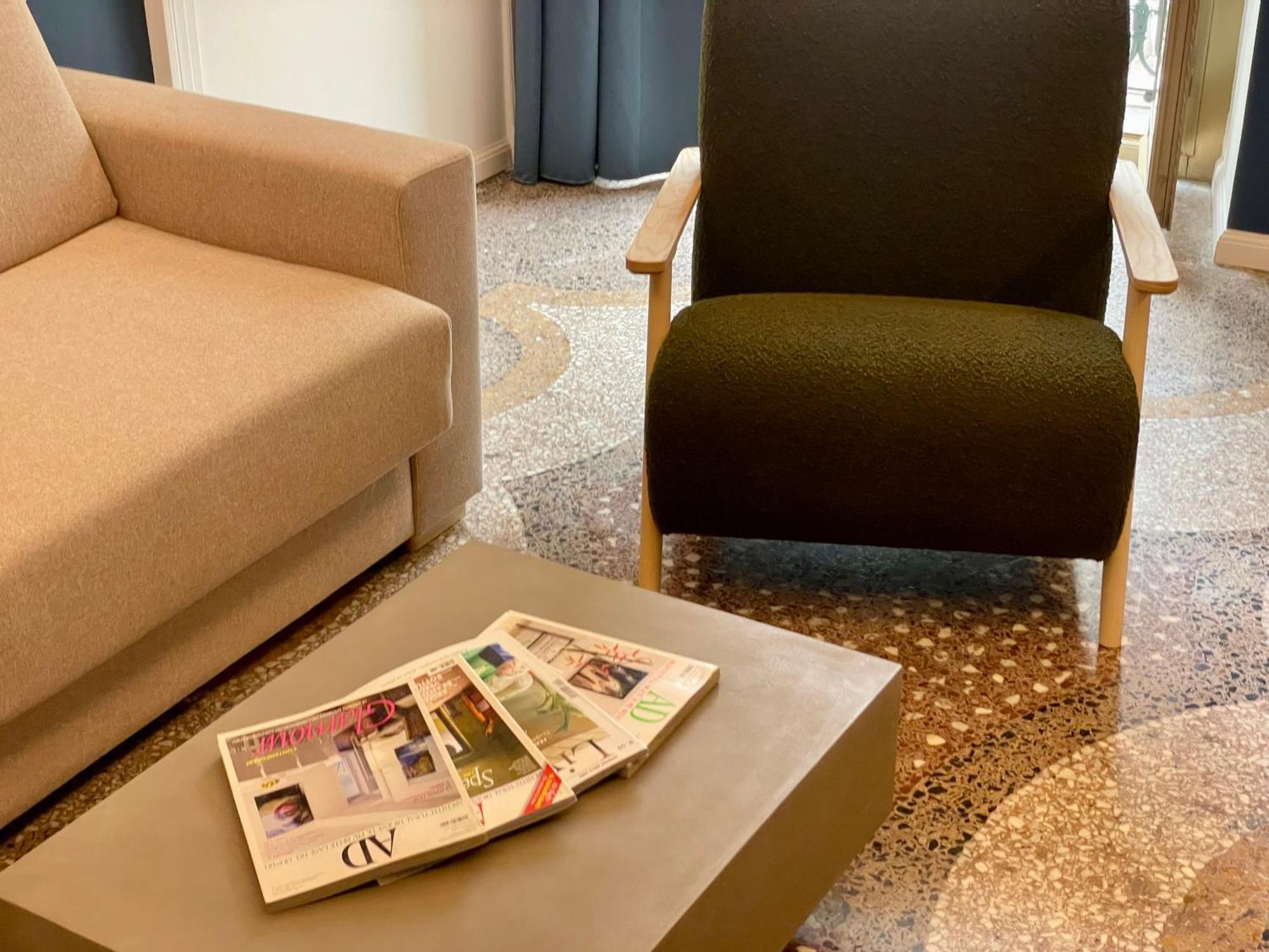 Relstay - Assarotti Suites Janov Exteriér fotografie