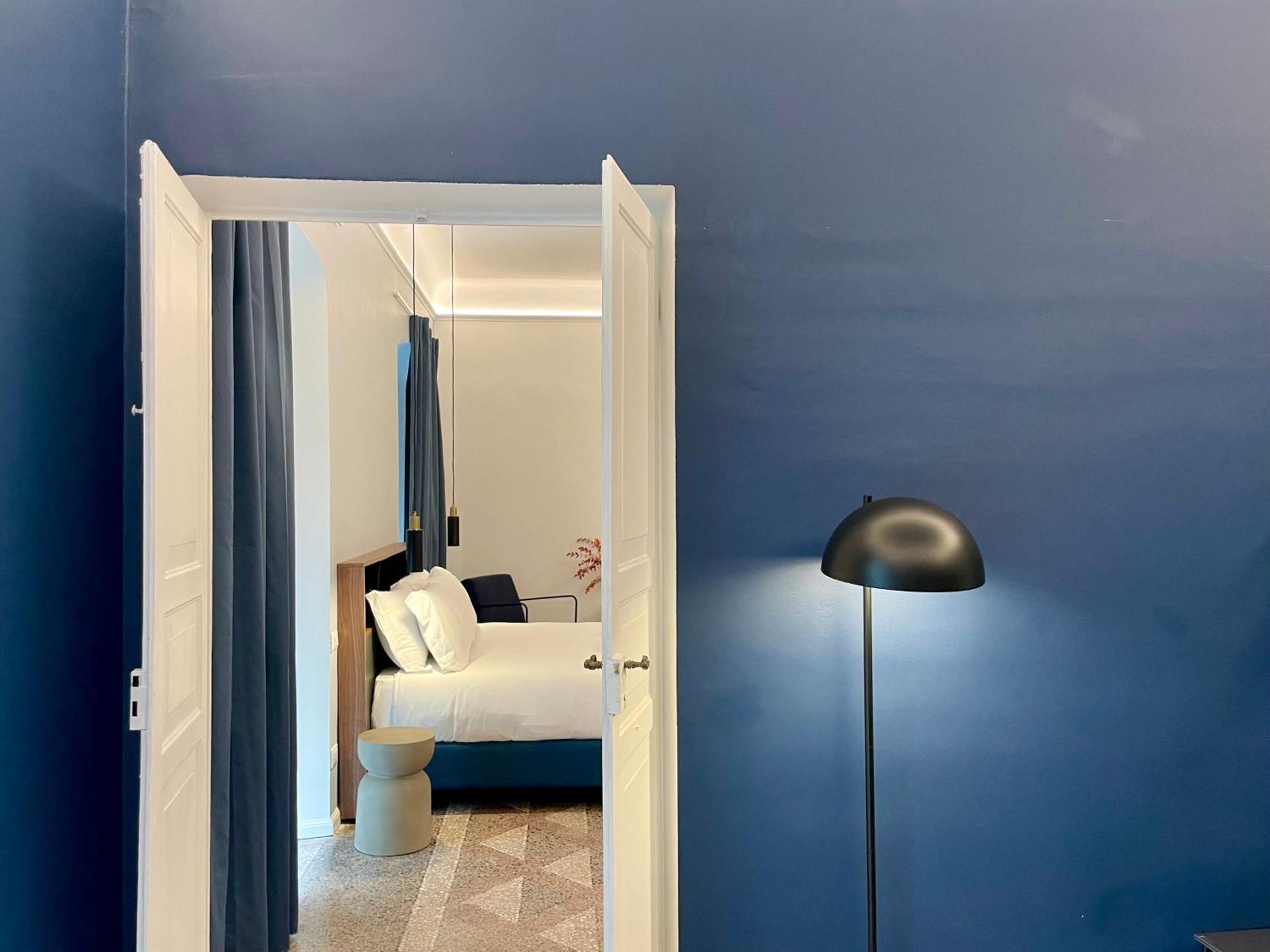 Relstay - Assarotti Suites Janov Exteriér fotografie